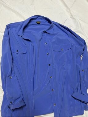 Eddie Bauer Royal Blue Women's Button-Front Shirt